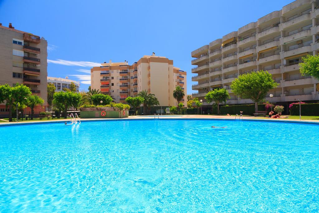 Uhc Rhin-Danubio Apartments サロウ エクステリア 写真